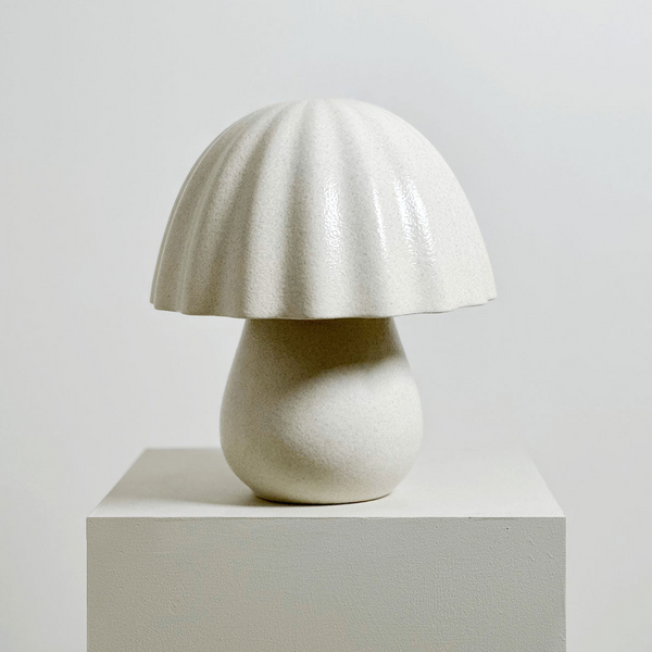 Robert Gordon Periwinkle Table Lamp Poppyseed