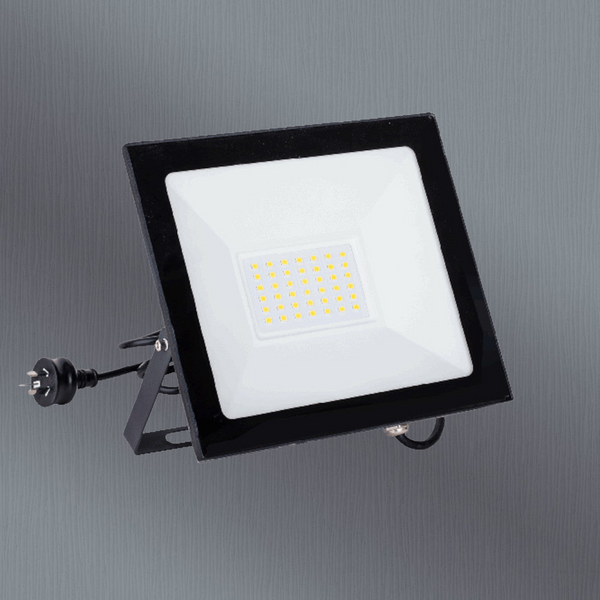 Telbix Neo 30W Led Flood Lead And Plug Black