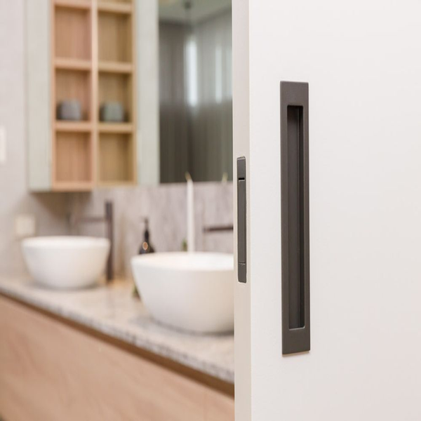 Zanda Sliding Door Edge Pull Graphite Nickel