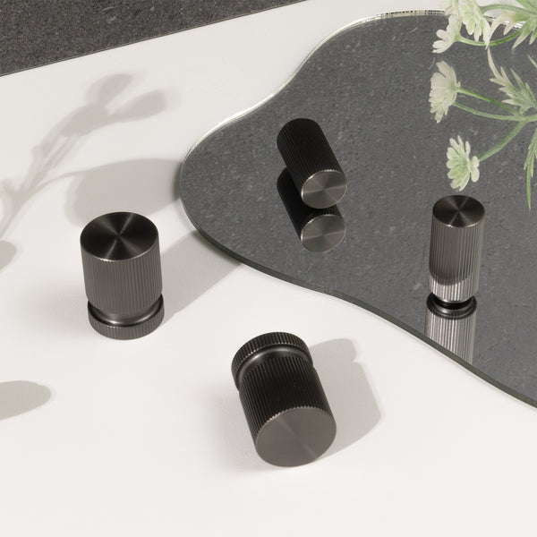 Alma Loti Linear Handle Brushed Gunmetal