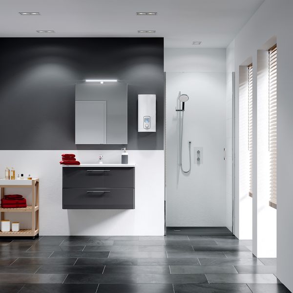 Stiebel Eltron 3 Phase Electric Instantaneous Water Heater 60 Degree Unit (DHE AU) White