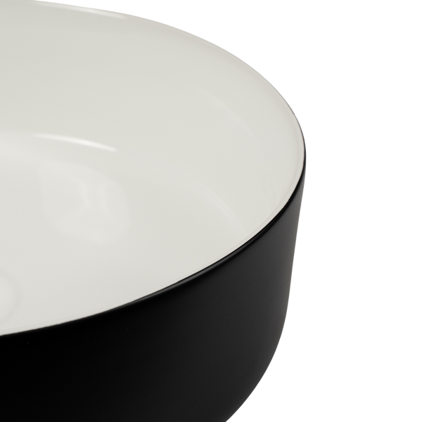 Gunay Matte Black and Matte White Circle Basin
